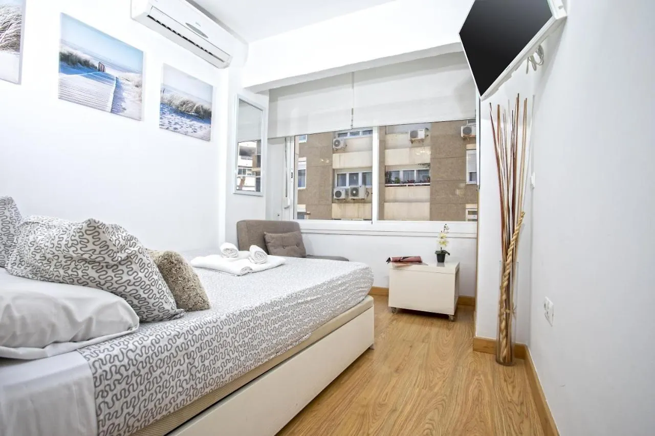 Апартаменты Livemalaga Malagueta